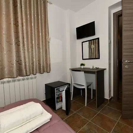 B&B Di Gabriele Filomena 크로토네